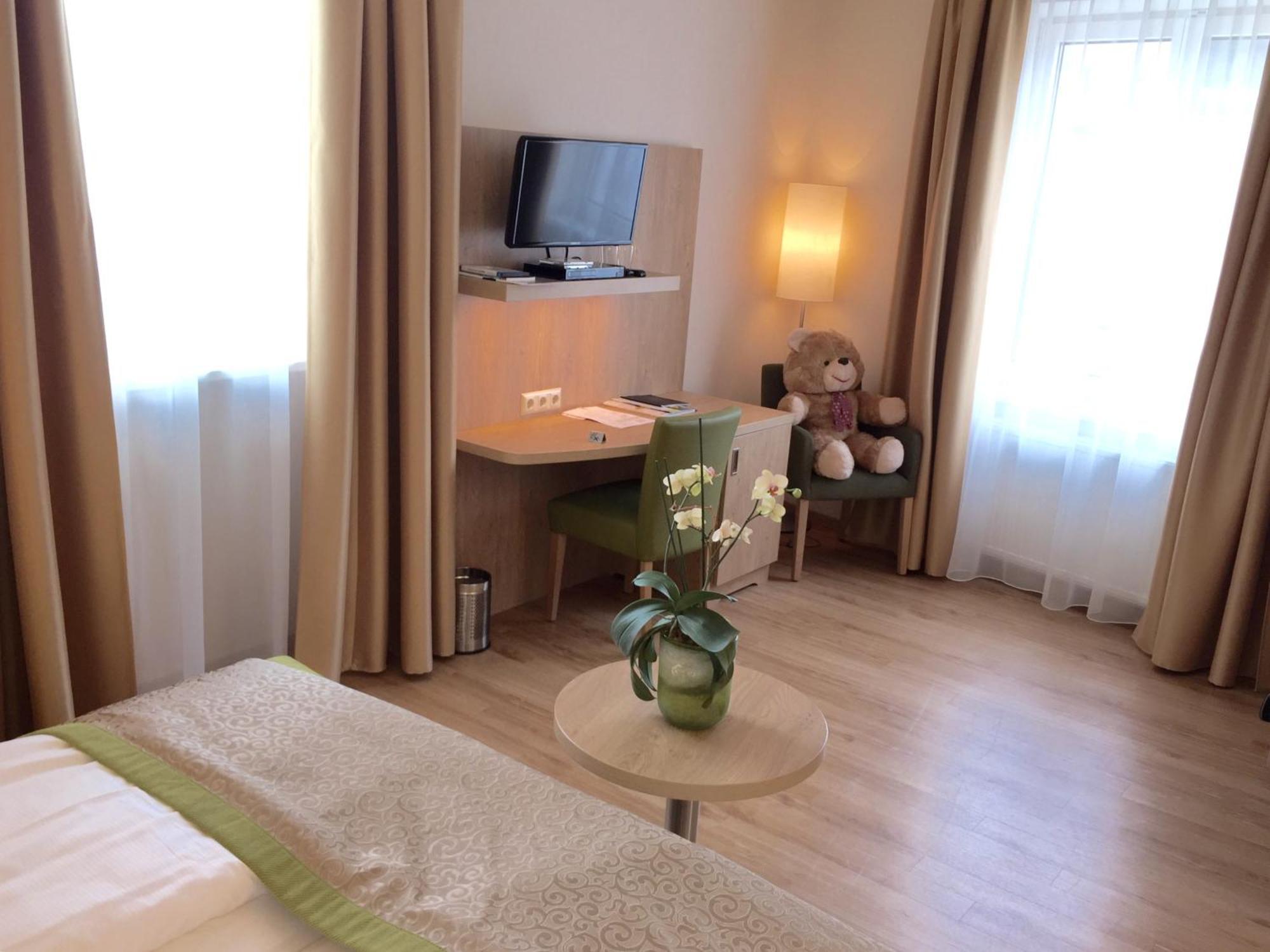 Hotel Babenbergerhof Modling Pokoj fotografie